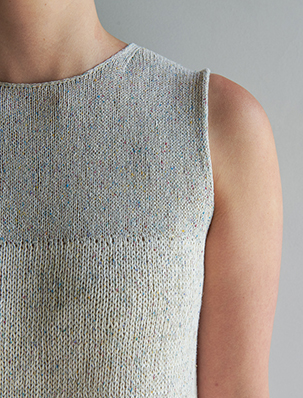 free Top + Bottom Top knitting pattern in Purl Soho's Cattail Silk and Field Linen yarns